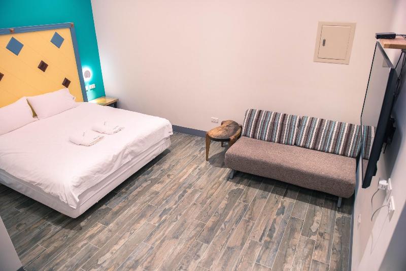 Happywings Homestay image