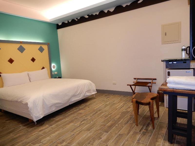 Happywings Homestay image