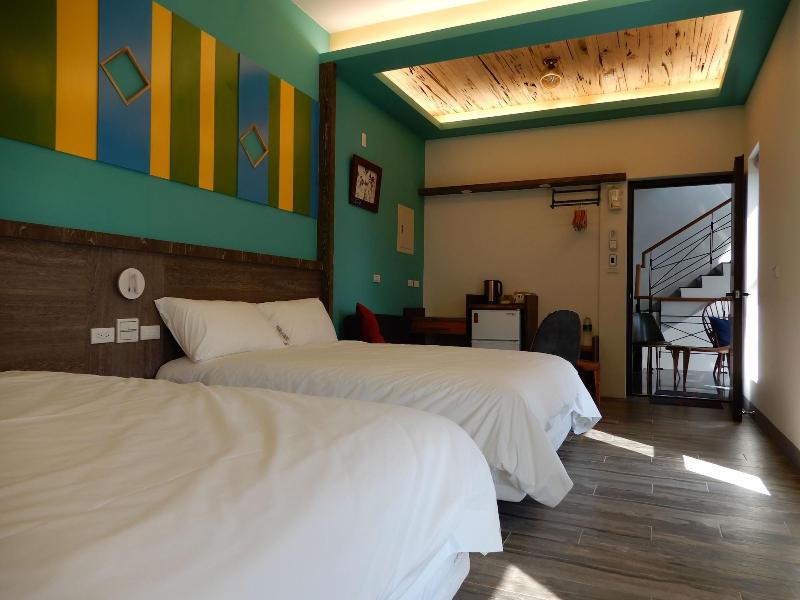 Happywings Homestay image
