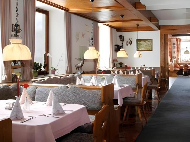 Gasthof Zum Hirsch image