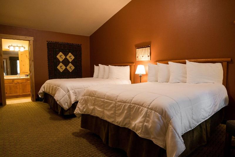 Silver Moon Inn image