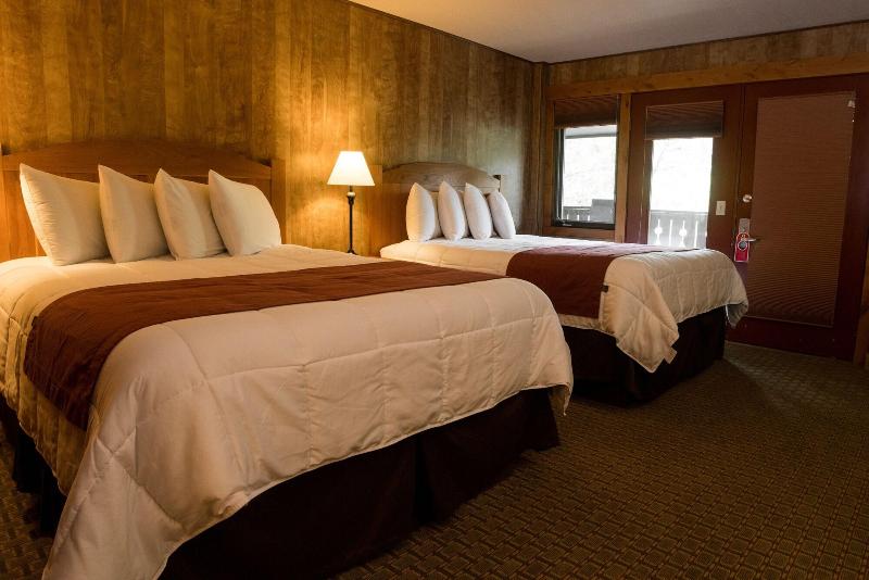 Silver Moon Inn image