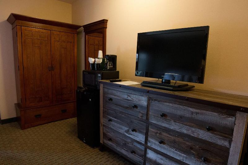 Silver Moon Inn image