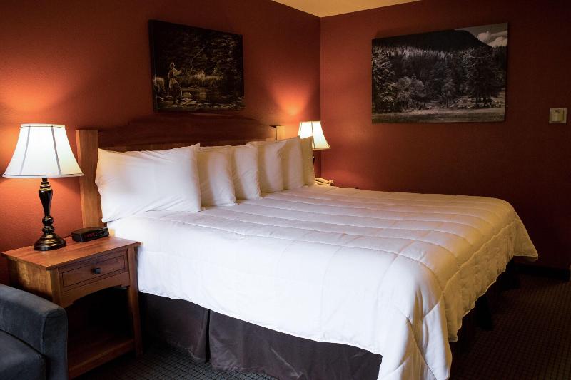 Silver Moon Inn image