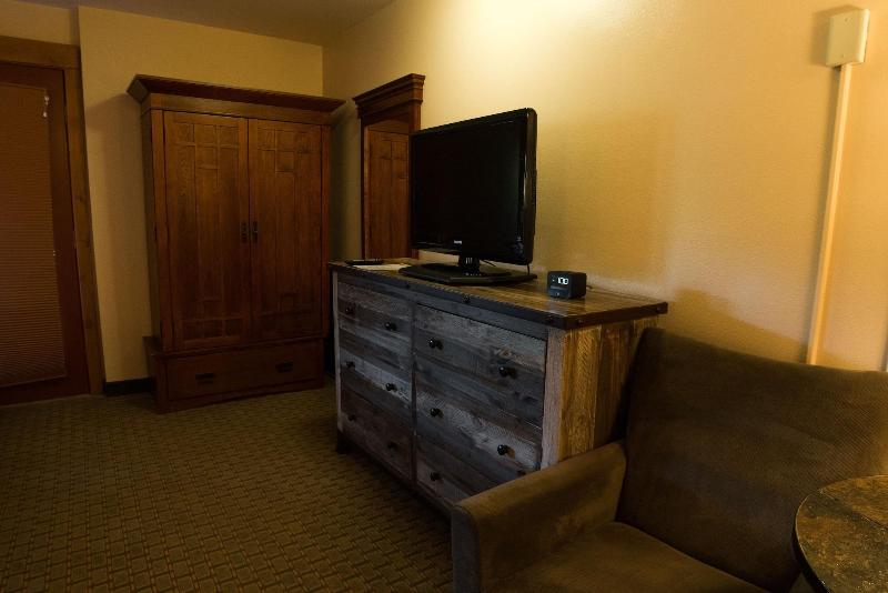 Silver Moon Inn image