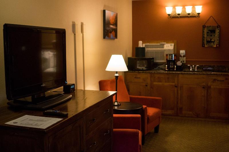Silver Moon Inn image