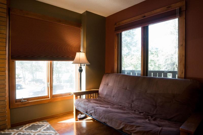 Silver Moon Inn image