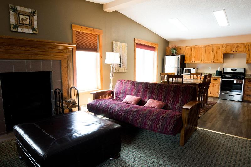 Silver Moon Inn image