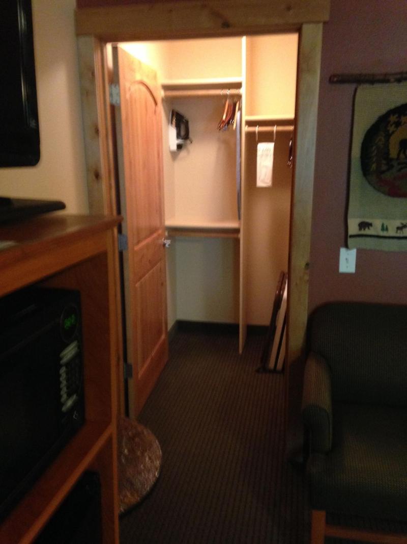 Silver Moon Inn image