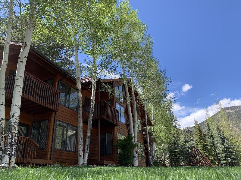 Aspen Winds On Fall River image