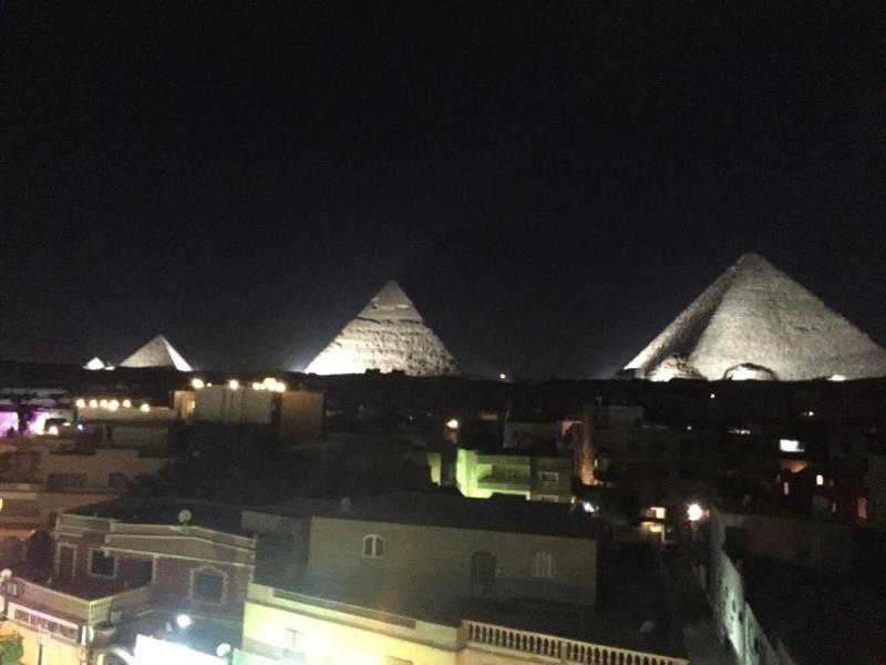 The Pyramids Inn Cheops image