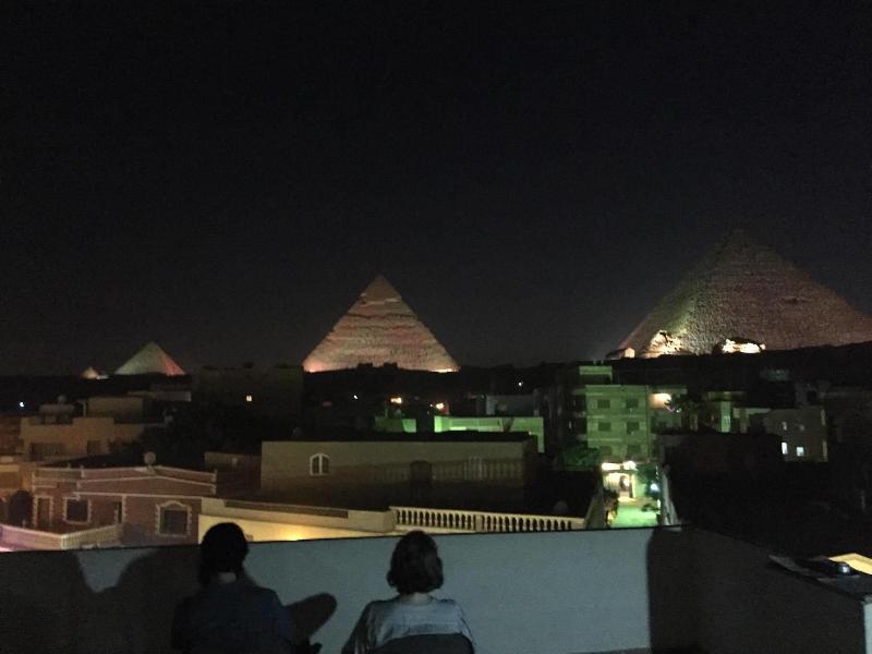 The Pyramids Inn Cheops image