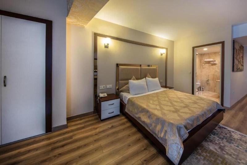 Asia Business Suites image