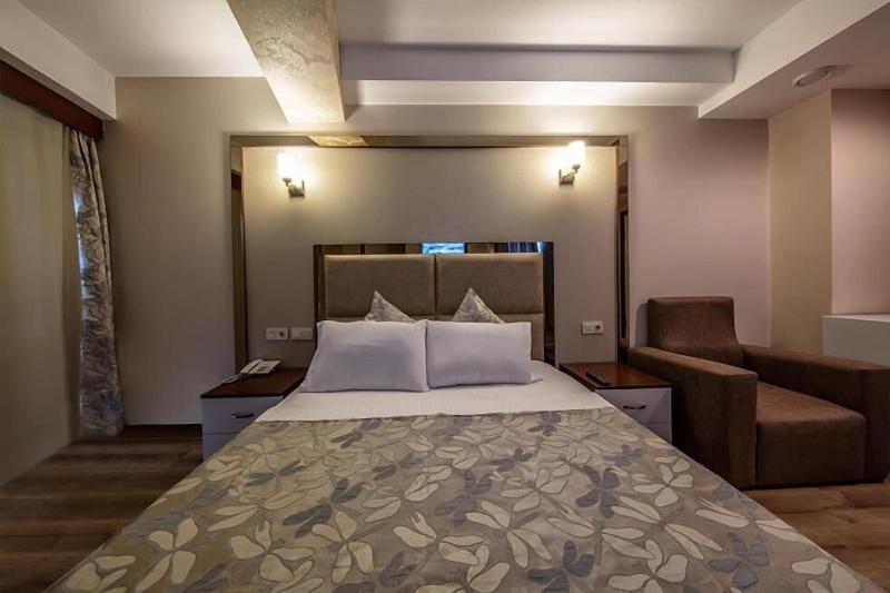 Asia Business Suites image