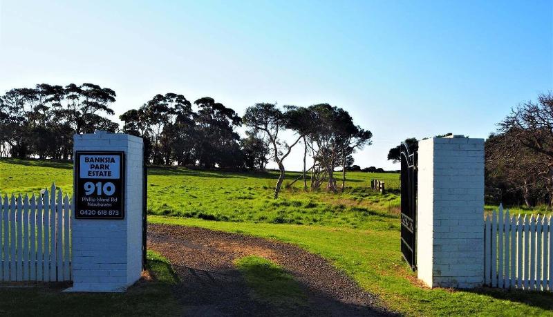 Banksia Park Estate image