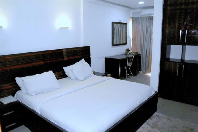 Park Hotels image