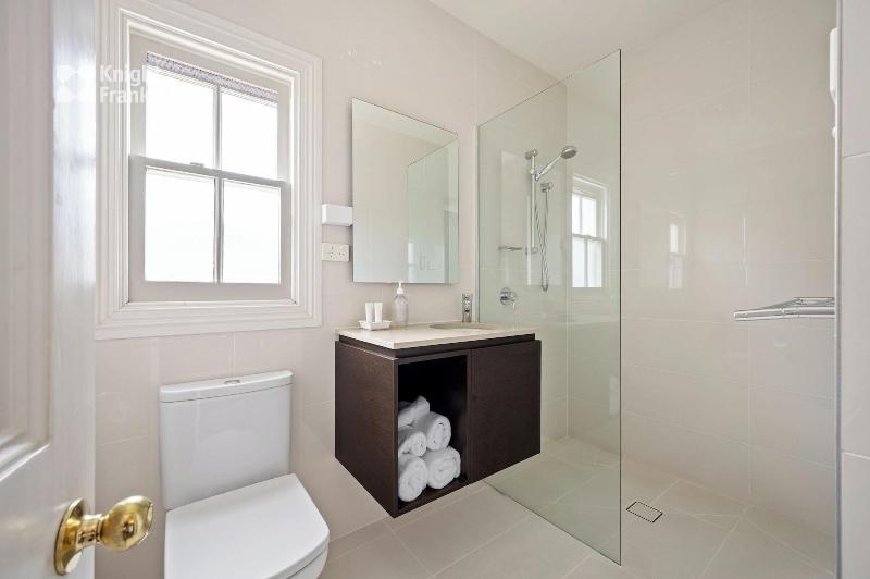 Clydesdale Manor image