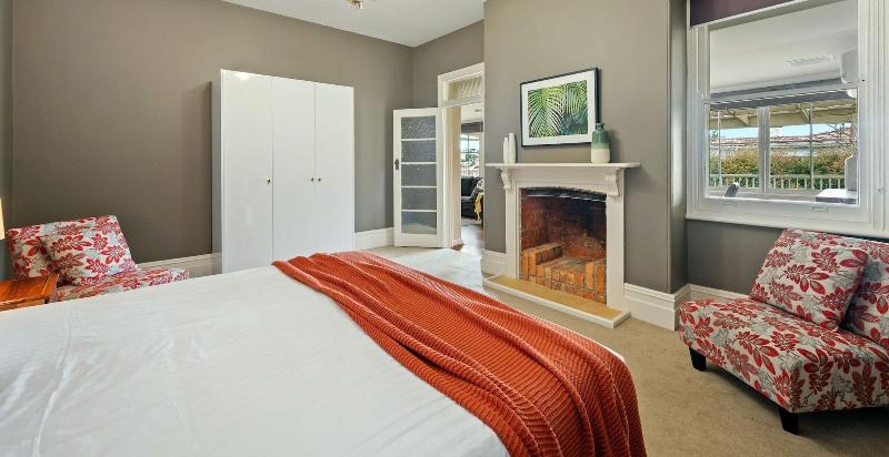 Clydesdale Manor image