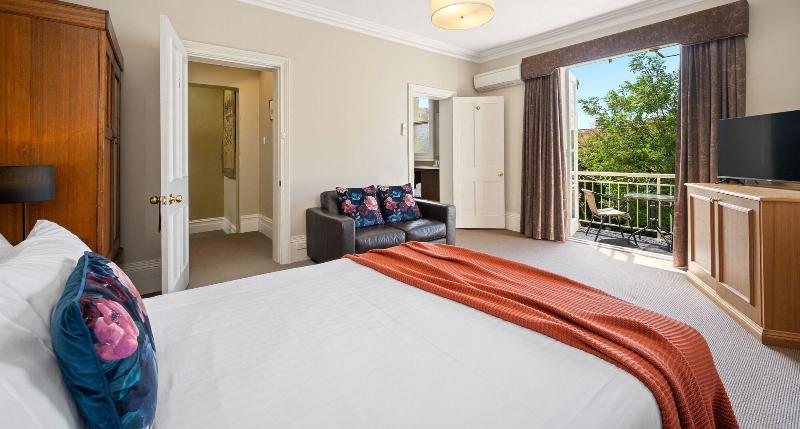 Clydesdale Manor image