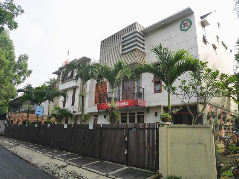 Rumah Tawa Hotel image