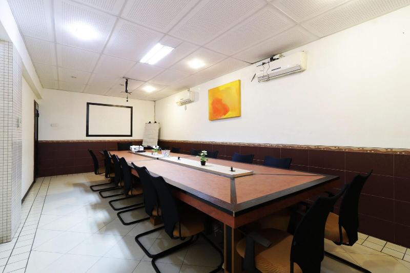 Rumah Tawa Hotel image