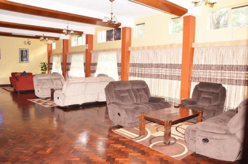 United Kenya Club image