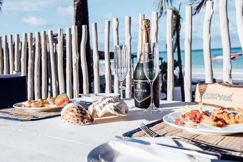 Paje Beach Apartments & Hotel image