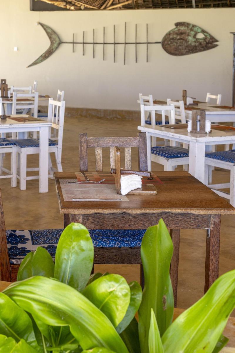Paje Beach Apartments & Hotel image