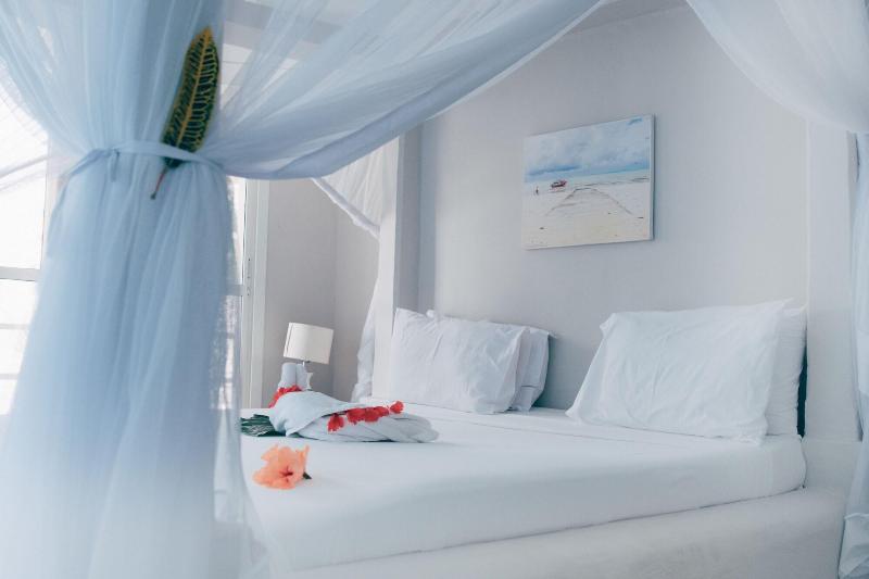 Paje Beach Apartments & Hotel image