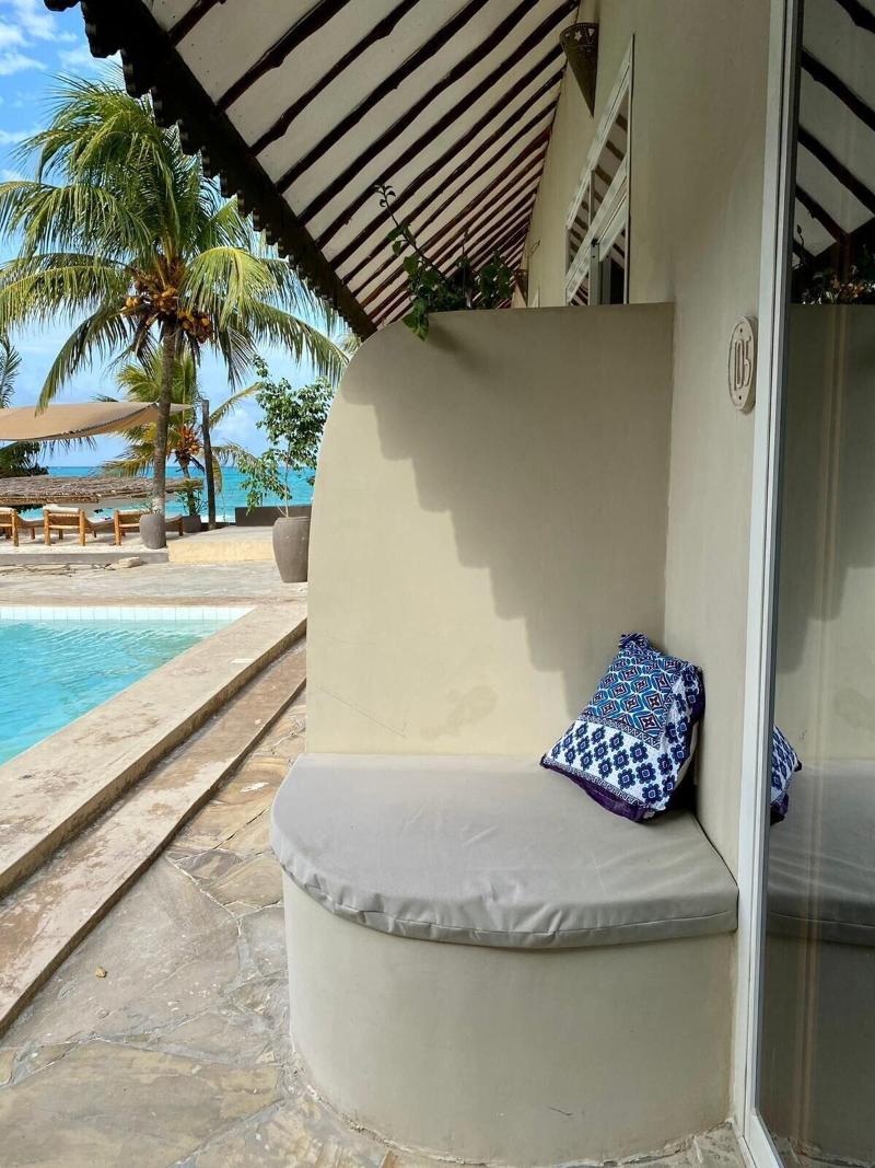 Paje Beach Apartments & Hotel image