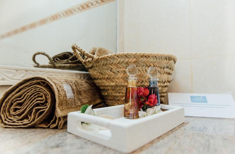 Paje Beach Apartments & Hotel image