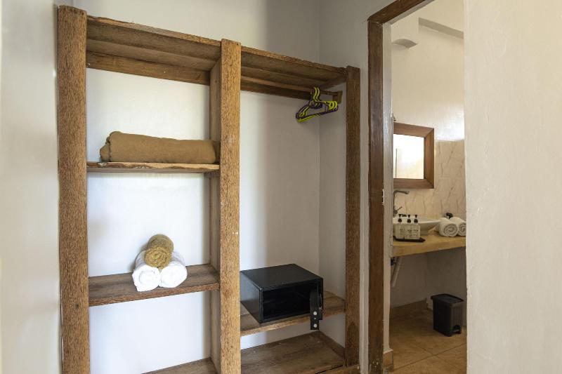 Paje Beach Apartments & Hotel image