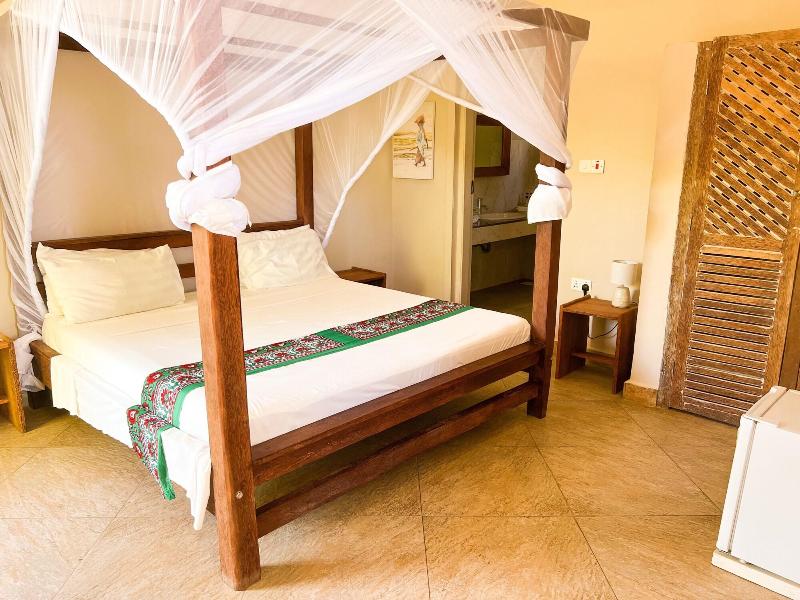 Paje Beach Apartments & Hotel image