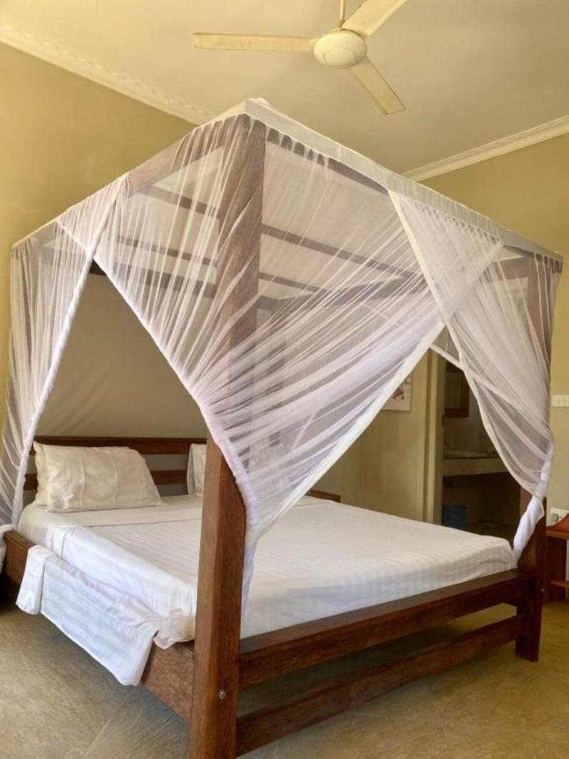 Paje Beach Apartments & Hotel image