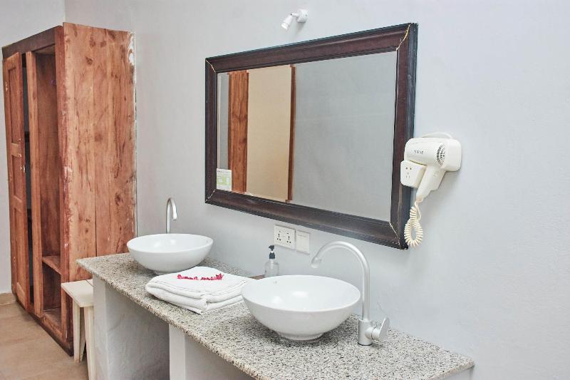 Paje Beach Apartments & Hotel image