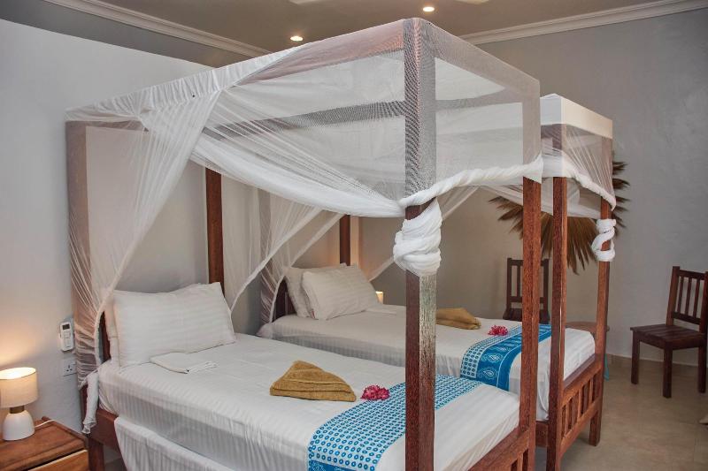 Paje Beach Apartments & Hotel image