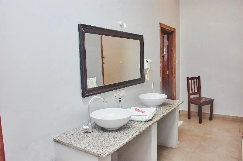 Paje Beach Apartments & Hotel image