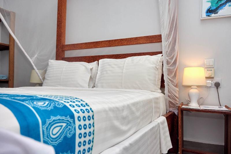 Paje Beach Apartments & Hotel image