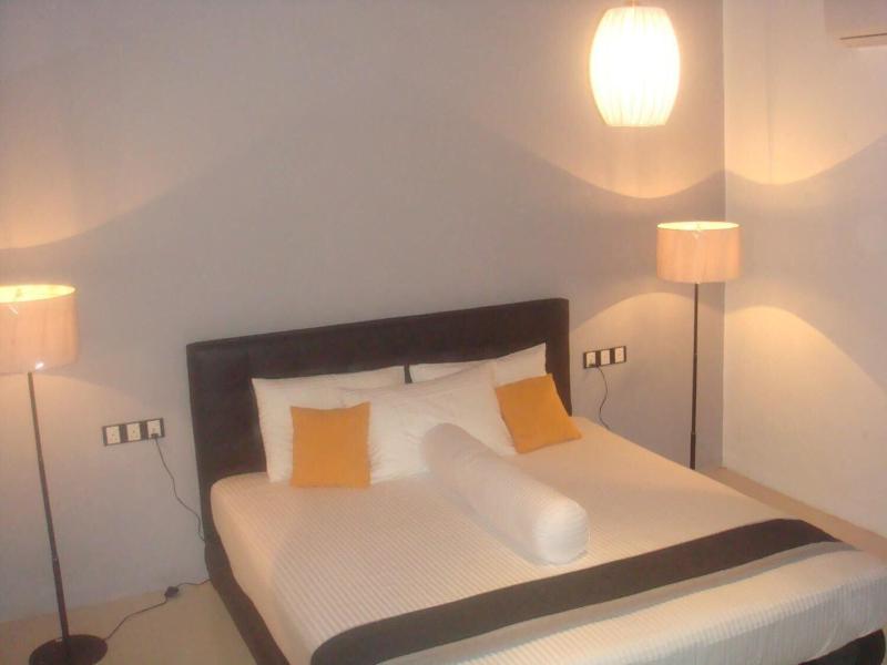 Iquest Colombo image