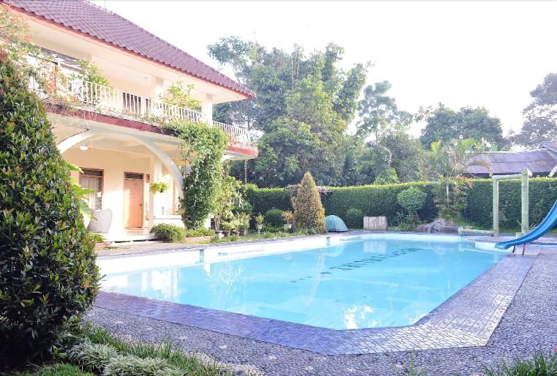 The Garden Family Guest House image