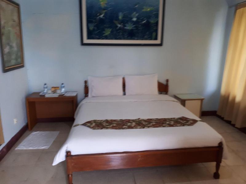 The Garden Family Guest House image