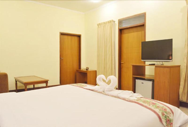 The Garden Family Guest House image