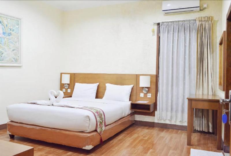The Garden Family Guest House image