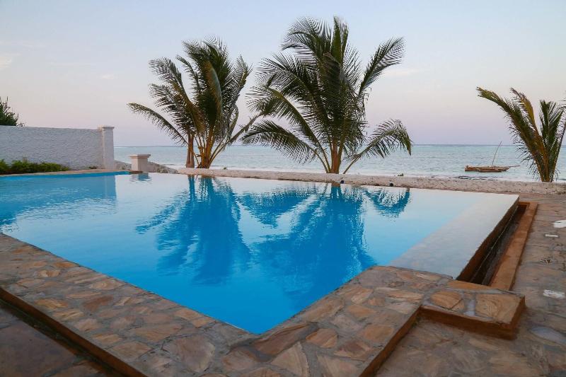 Zanzibar Bahari Villas image