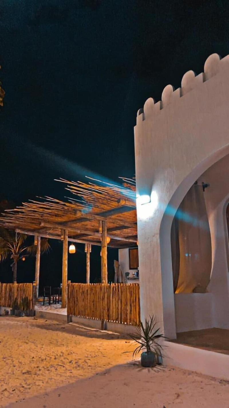 Coco Beach Hotel image
