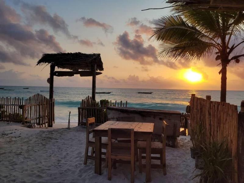 Coco Beach Hotel image