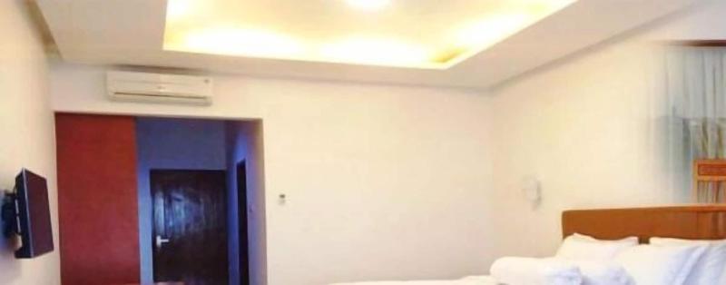 Ratu Homestay Malang image