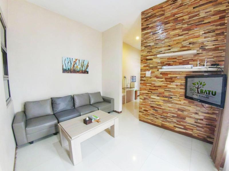 Villa Batu 2 Kamar 5 Dekat Museum Angkut — view