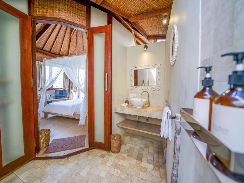 Blue Lagoon Avia Villas image
