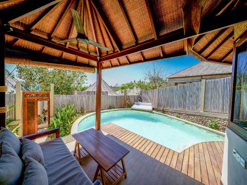 Blue Lagoon Avia Villas image